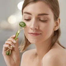 Rullo di giada per massaggio faciale